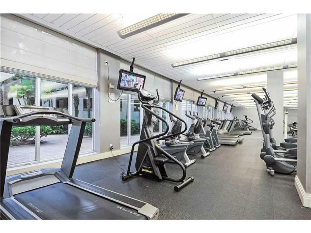 Miami Hollywood Condo 2Bd With Ocean View 005-21Mar Exterior foto